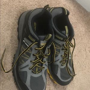 Columbia TechLite men’s hiking shoes - never worn!